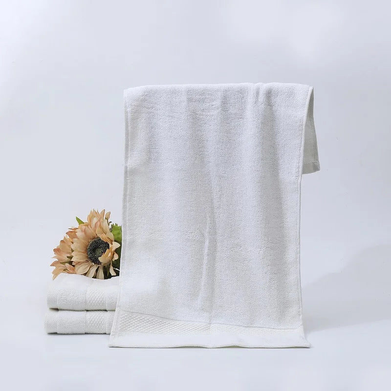 2/4/6pcs Cotton White Face Towels Set Soft Feel Hotel Towel Adult's and Children's Soft Comfortable Strong Water Absorption